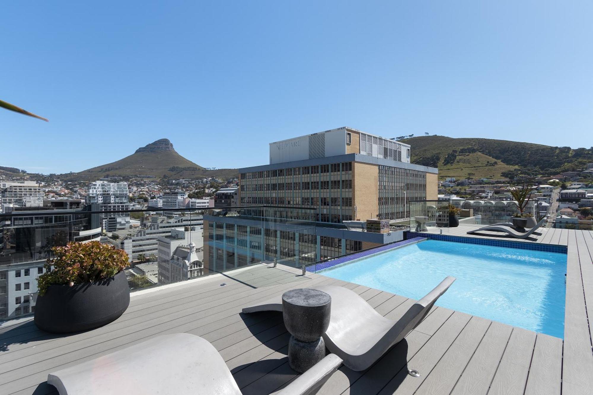 The Tokyo 701 Apartment Cape Town